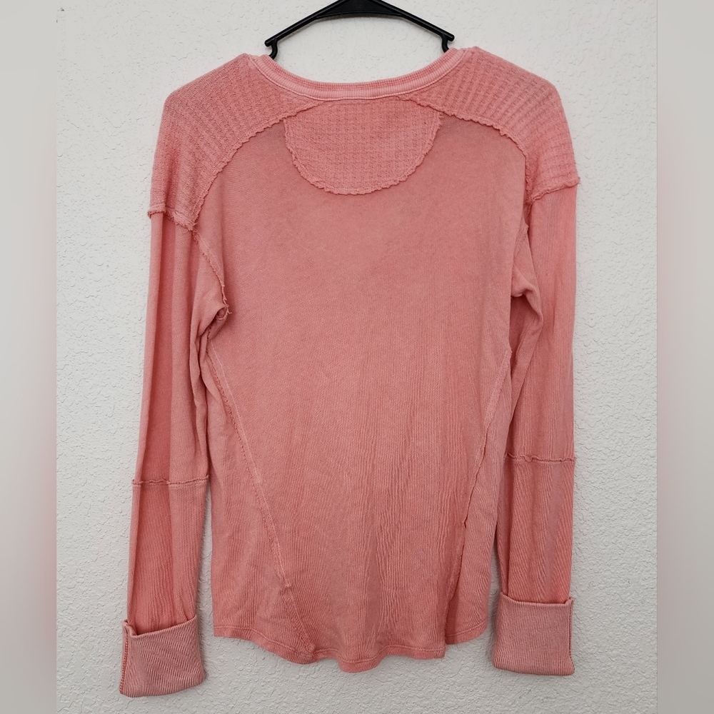 Free People 100% Cotton Studded Henley V Neck Top,Peach/Pink color, XS, NWT - Picture 3 of 13
